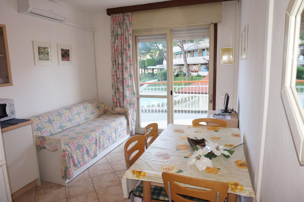 Appartamenti La Torre Lignano Sabbiadoro Exterior foto