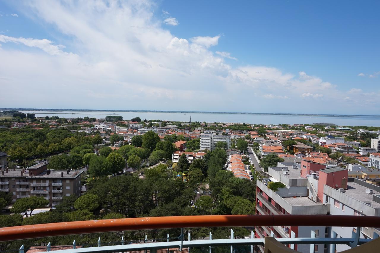 Appartamenti La Torre Lignano Sabbiadoro Exterior foto
